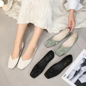 2021 Spring Net Celebrity Simple Style Breathable Knitted Single Shoes Women