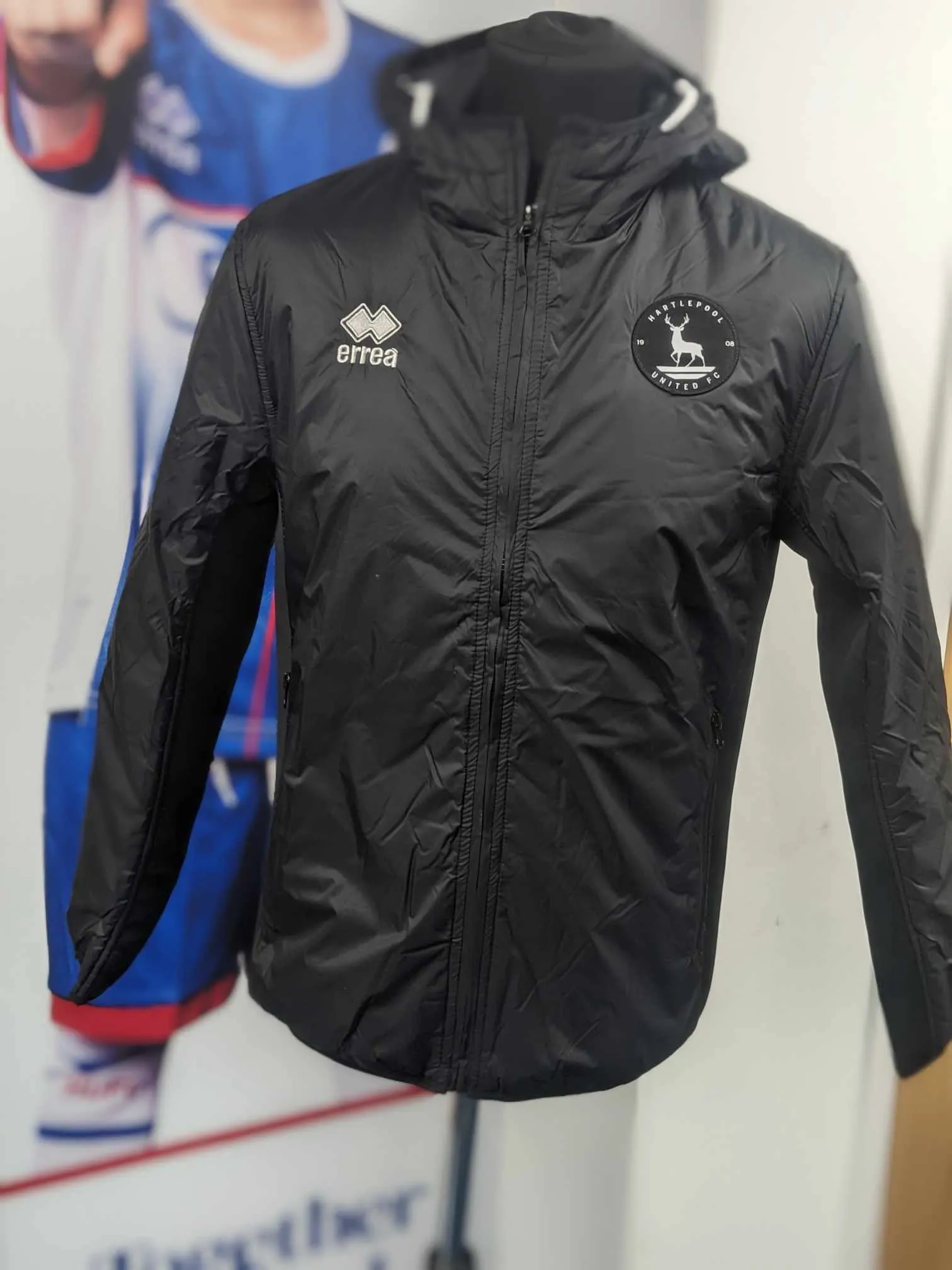 Adult 23/24 "Nabilas" Travel Jacket
