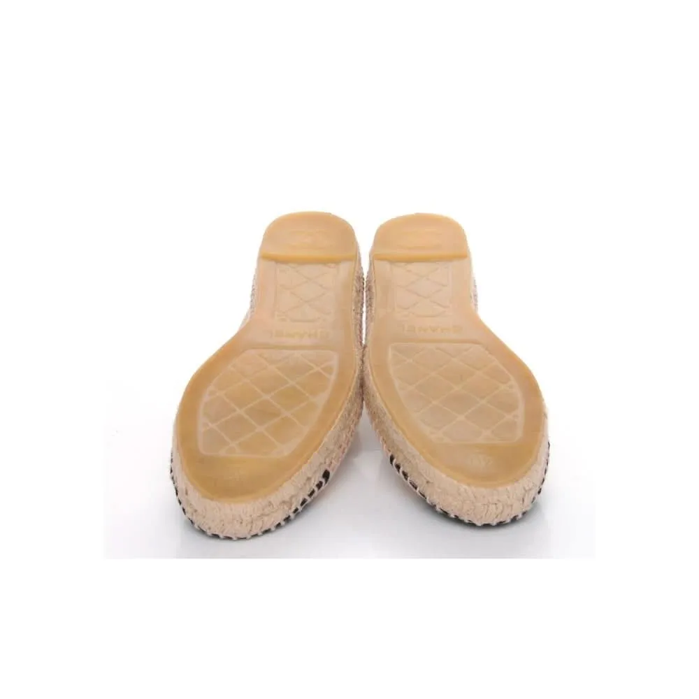 CHANEL Lambskin CC Espadrilles 'Beige Black'