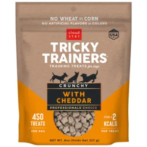Cloud Star Tricky Trainers Crunchy Cheddar Treat 8oz