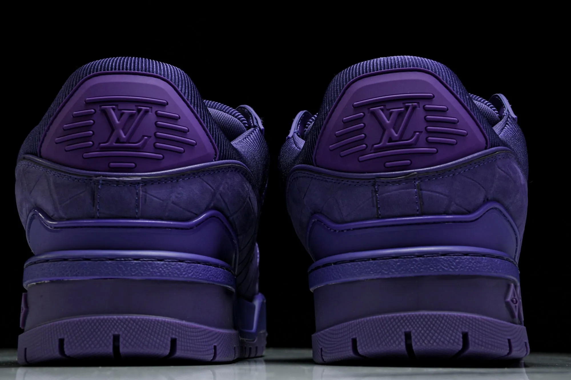 Louis Vuittоп Trainer Maxi 'Violet Alligator'