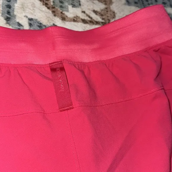 Lululemon License to Train High-Rise Short 4&quot;Lip Gloss