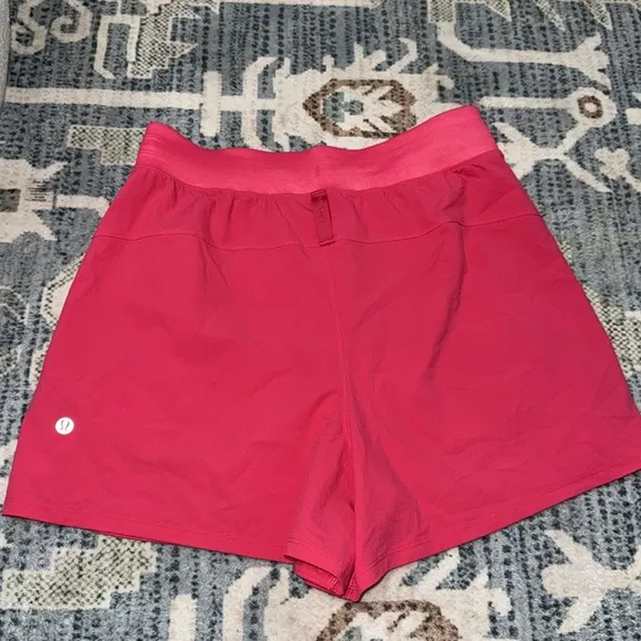 Lululemon License to Train High-Rise Short 4&quot;Lip Gloss