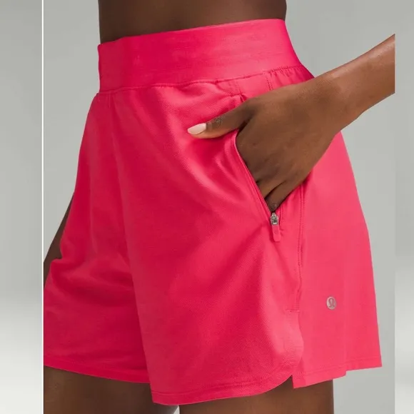 Lululemon License to Train High-Rise Short 4&quot;Lip Gloss