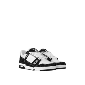 LV Men's Trainer Sneaker