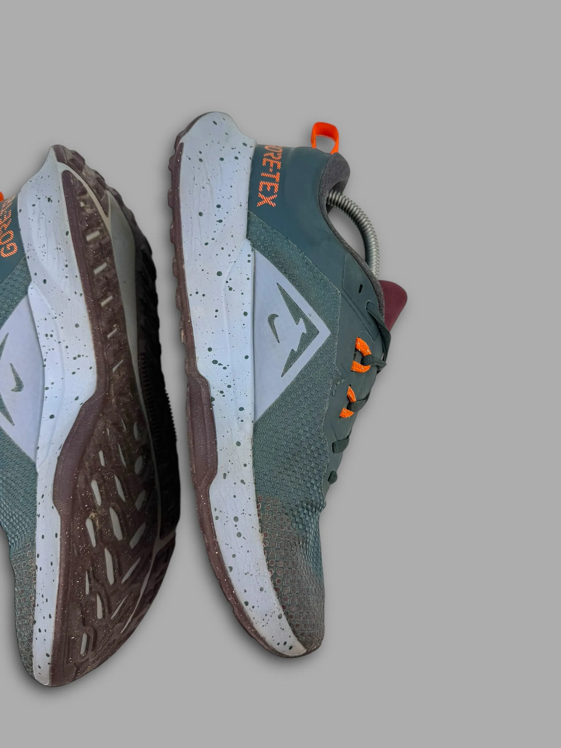 Nike juniper trail 2 gore-tex running trainer (UK9)