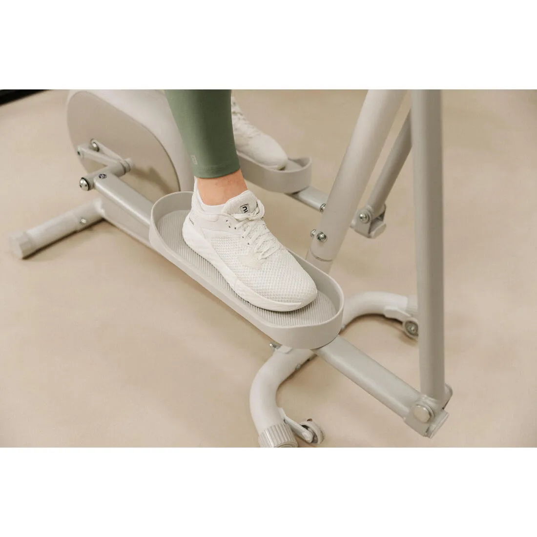 Smart Cross Trainer White - Elliptical 100 Series