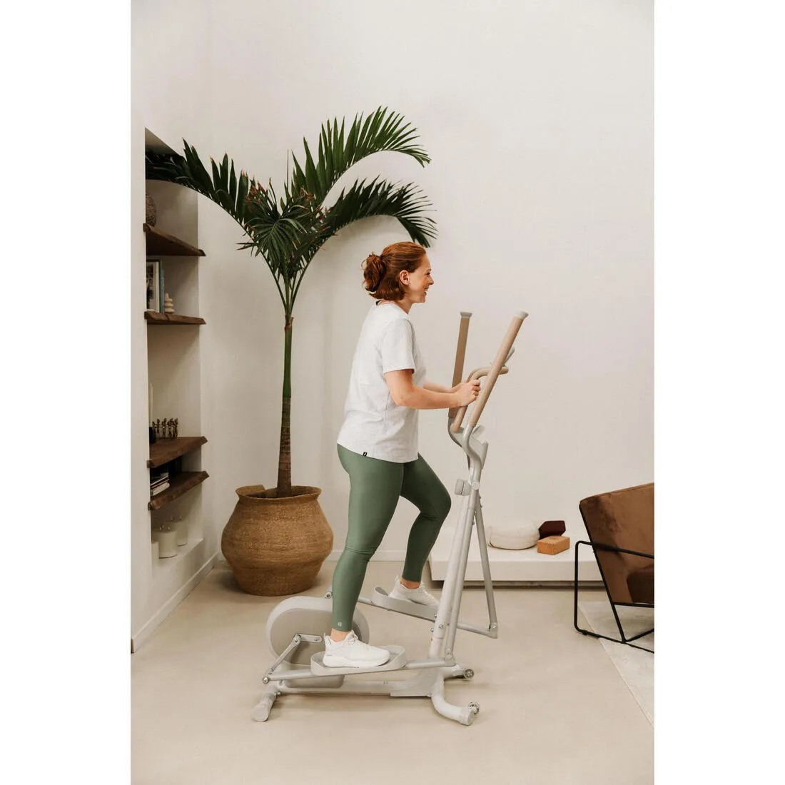 Smart Cross Trainer White - Elliptical 100 Series