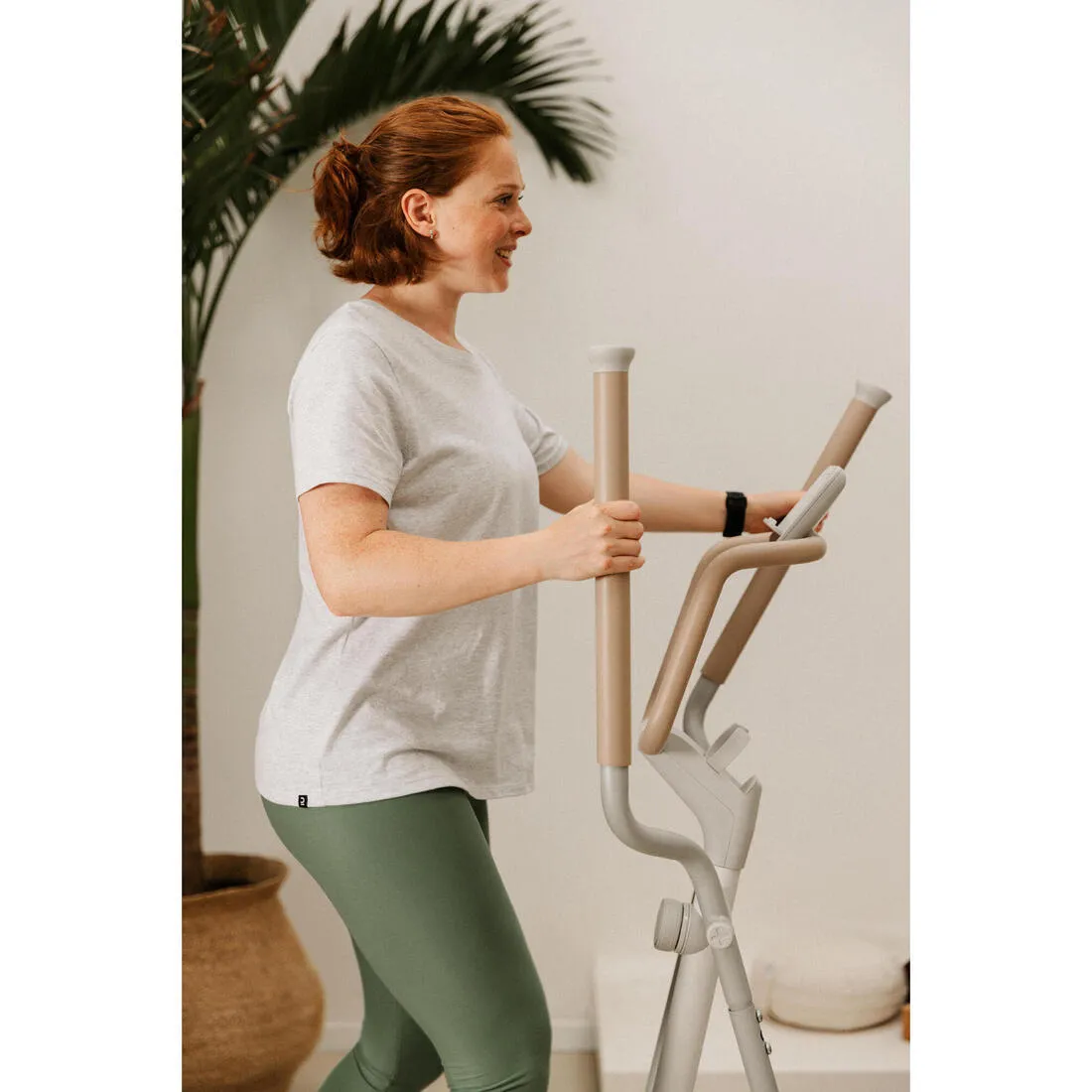 Smart Cross Trainer White - Elliptical 100 Series