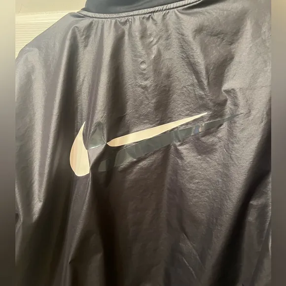 Women’s Nike running windbreaker size L
